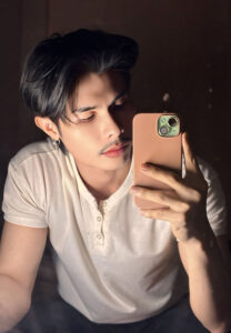 Peerasak-Dokkaew-หล่อเข้ม Peerasak-Dokkaew-หล่อ