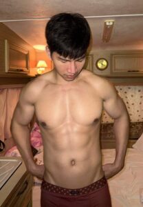 Stay-a-While-กล้าม Stay-a-While-กล้าม