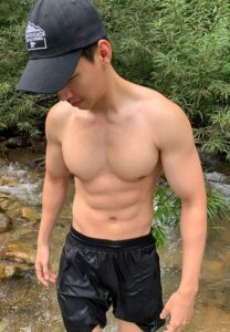 Stay-a-While-หมวกดำ