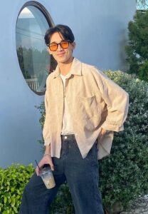 Pumin-Tiyanan-เสื้อครีม