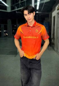 ทินวัฒน์-คำหารพล-เสื้อส้ม ทินวัฒน์-คำหารพล-เสื้อส้ม