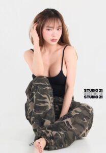 Chanyakarn Chulasawok-004-Graceful