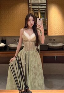 Lugsamon Inta-024-Radiant