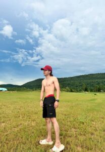 ผม ตี-002-Graceful