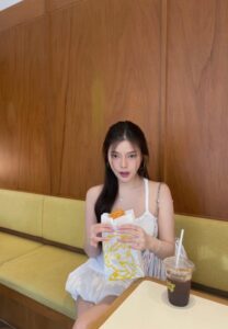 Aquarium-003-Attractive