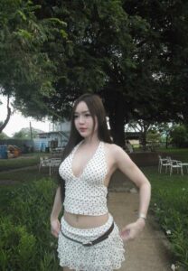 Nichakan Kamlek-005-Dazzling