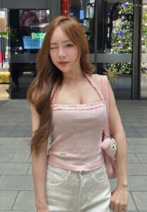 Nichakan Kamlek-015-Breathtaking