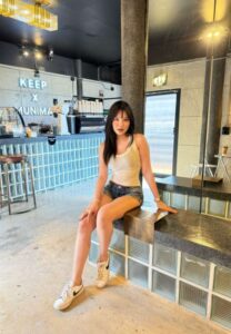 น้ำตาล-005-Stunning
