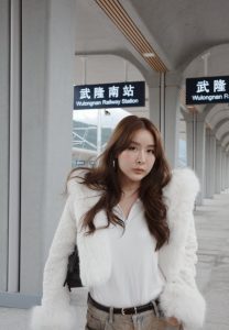 JIEW-004-Pretty