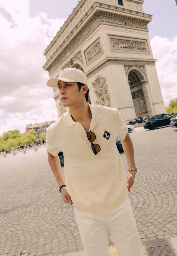 August วชิรวิชญ์ aaugust007 เที่ยวปารีส ประตูชัยฝรั่งเศส